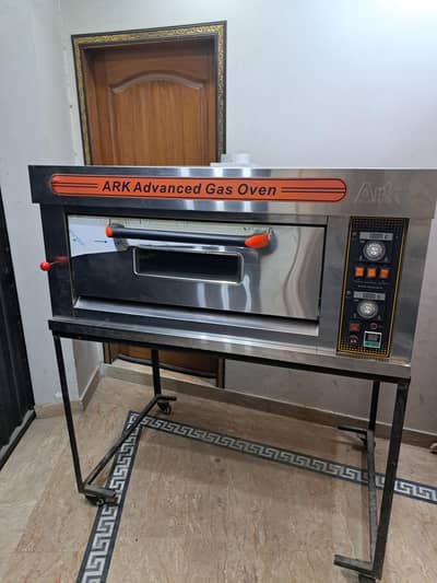Ark Pizza Oven Brand new condition