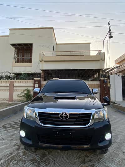 Toyota  Hilux Vigo Thai 3.0 2011