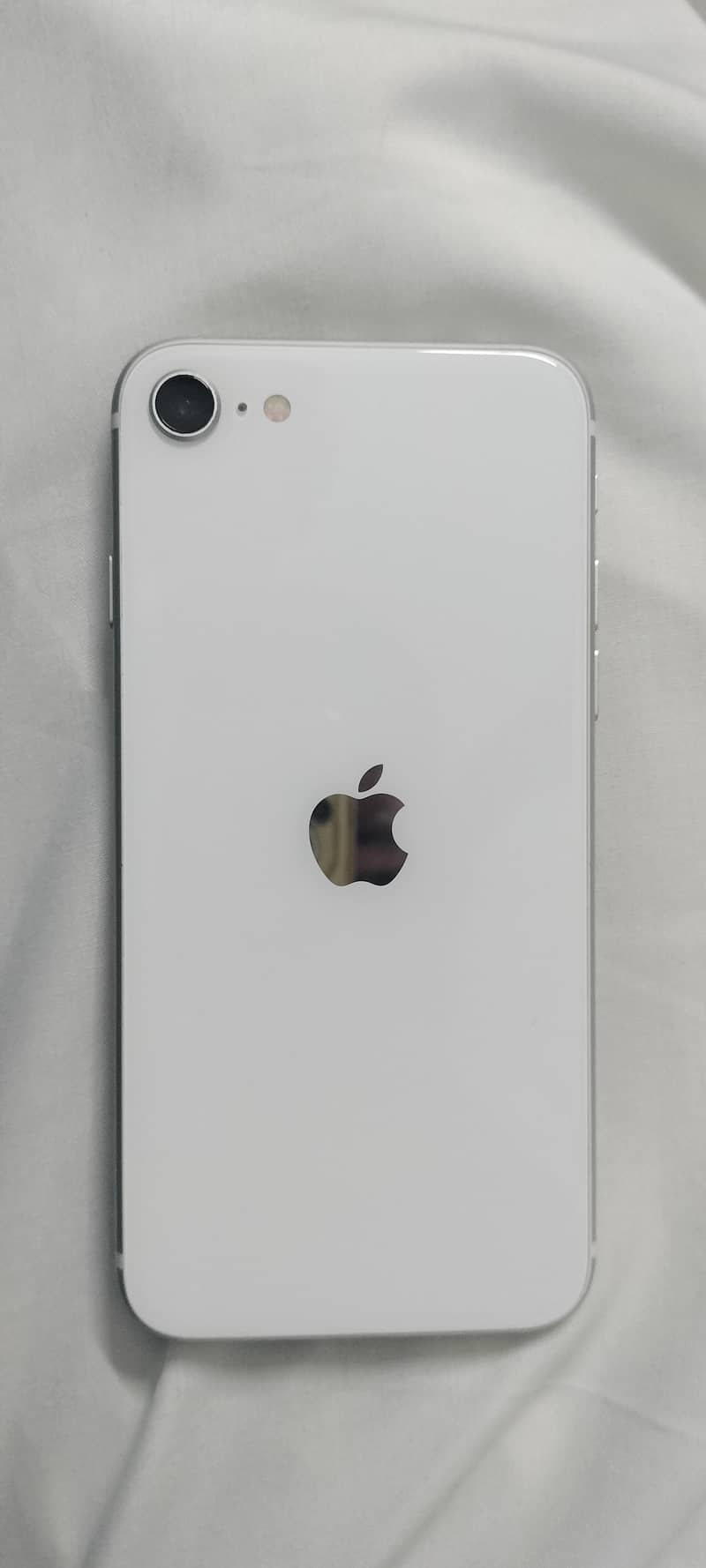 Apple iPhone SE 128 gb battery health 77 all ok 1