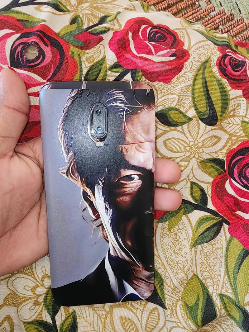 One Plus 6T 2
