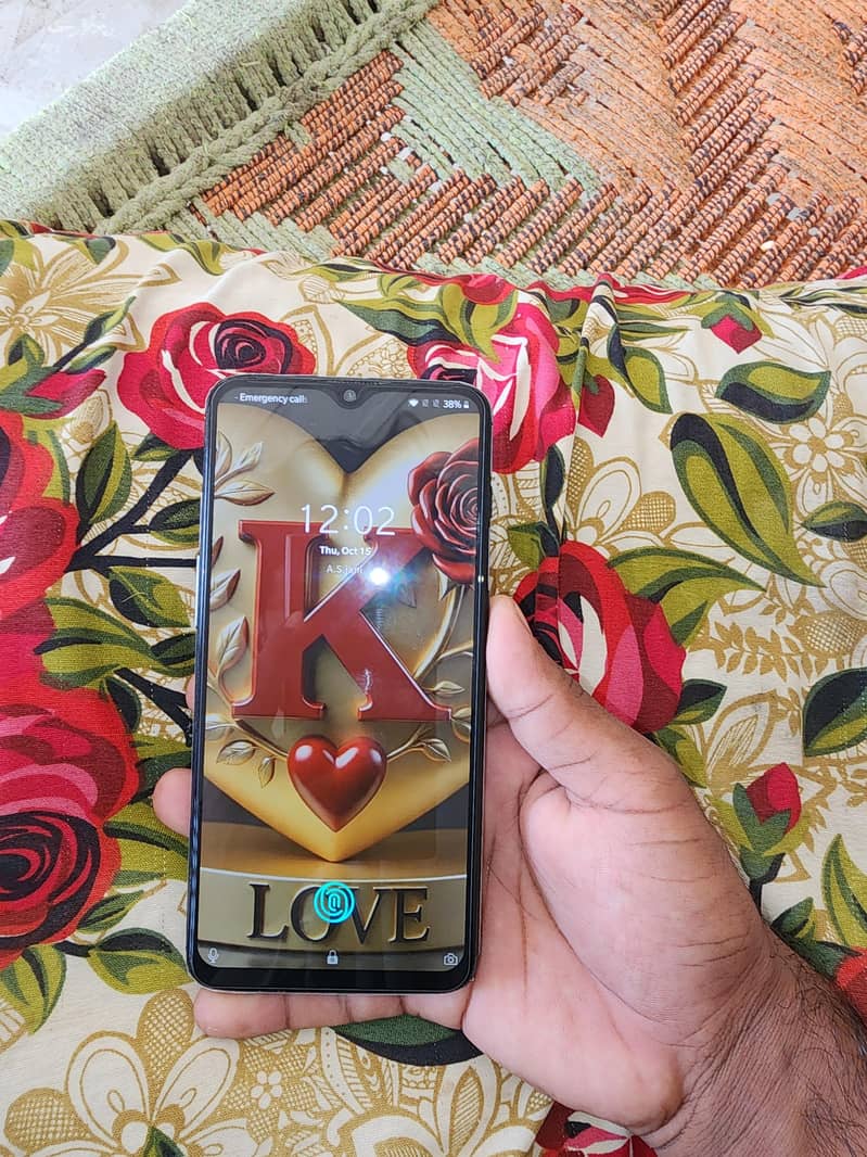 One Plus 6T 5