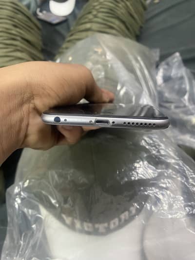 Apple iPhone 6S Plus