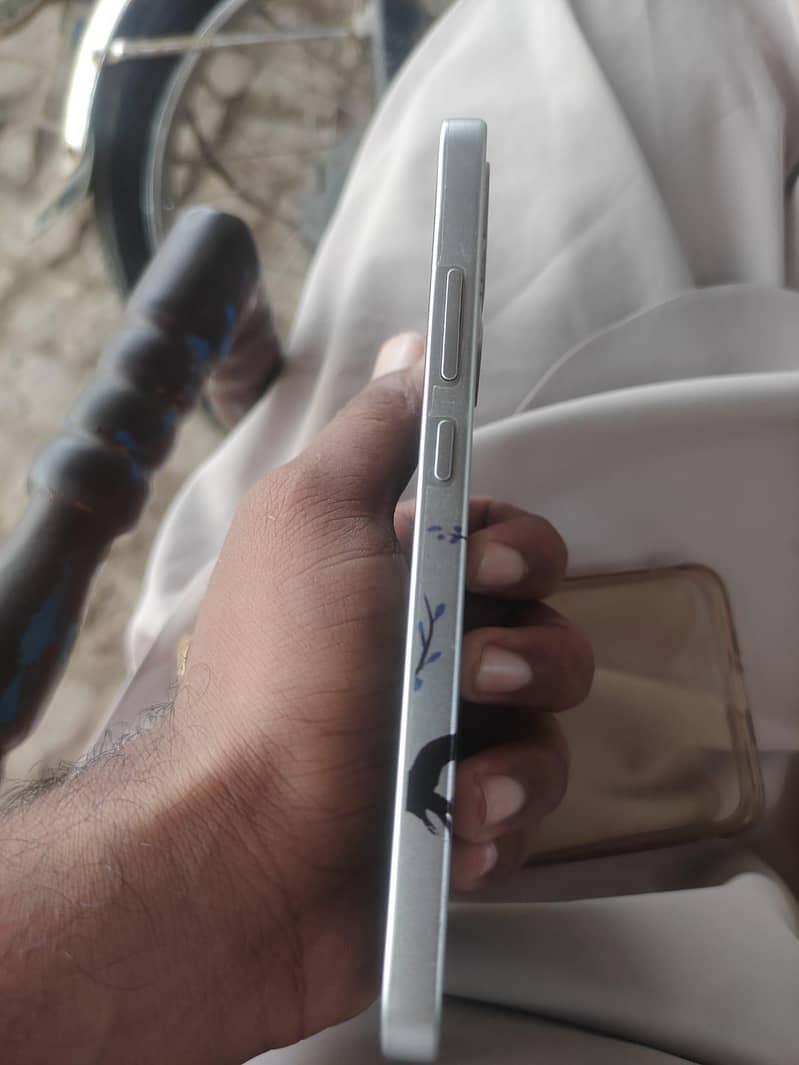 OPPO A6s pro 3