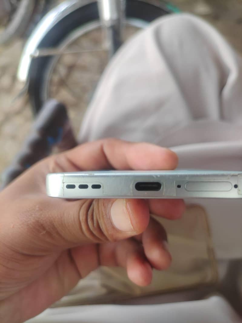 OPPO A6s pro 5