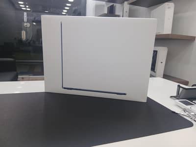 Macbook Air M4, 15" (16/512) Box Pack