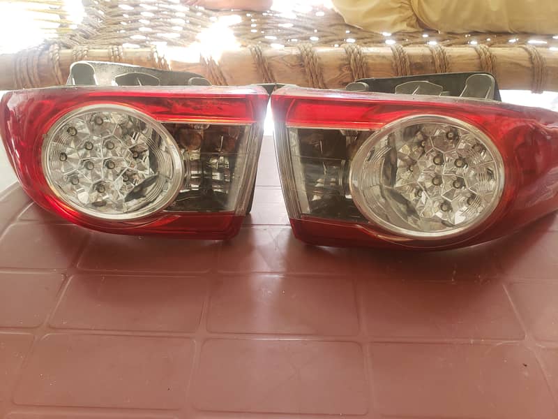 Xli 12 back lights 1