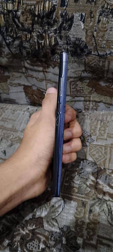 Samsung Mobile Note 10 Plus 2