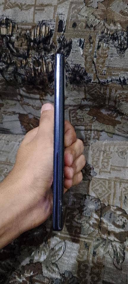 Samsung Mobile Note 10 Plus 3