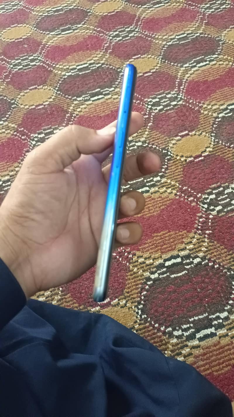 OPPO A54 0