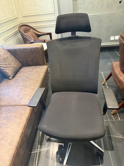 Office chair (recliner)