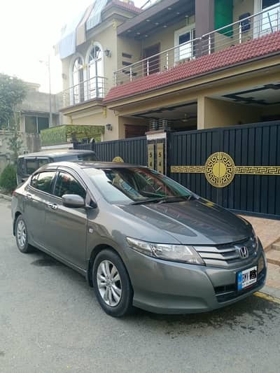 Well-Maintained, Neat & Carefully Driven, Family used Honda City 1.3 i