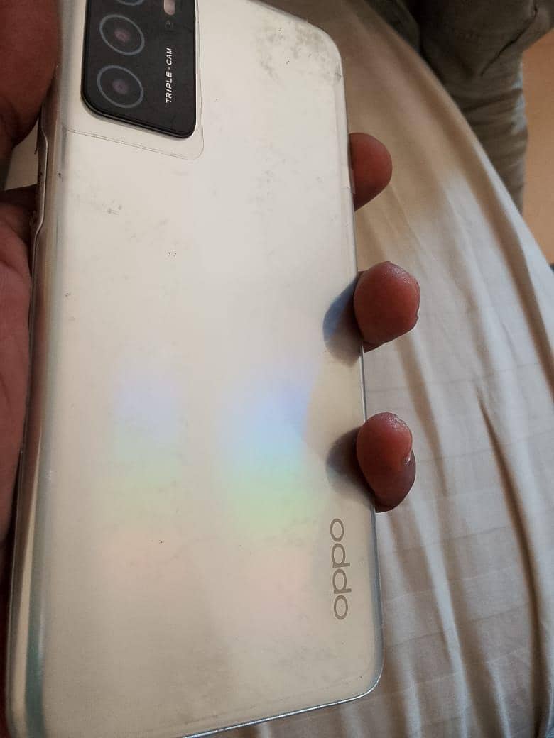 OPPO A16 1