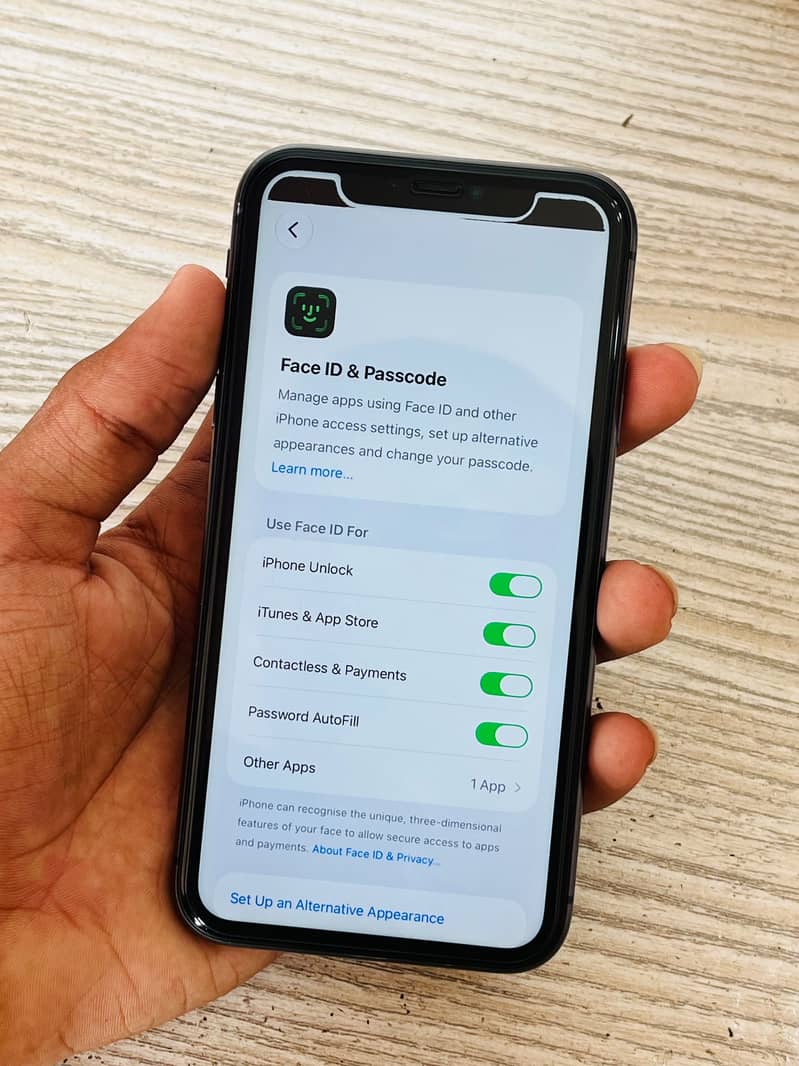 iPhone 11 3