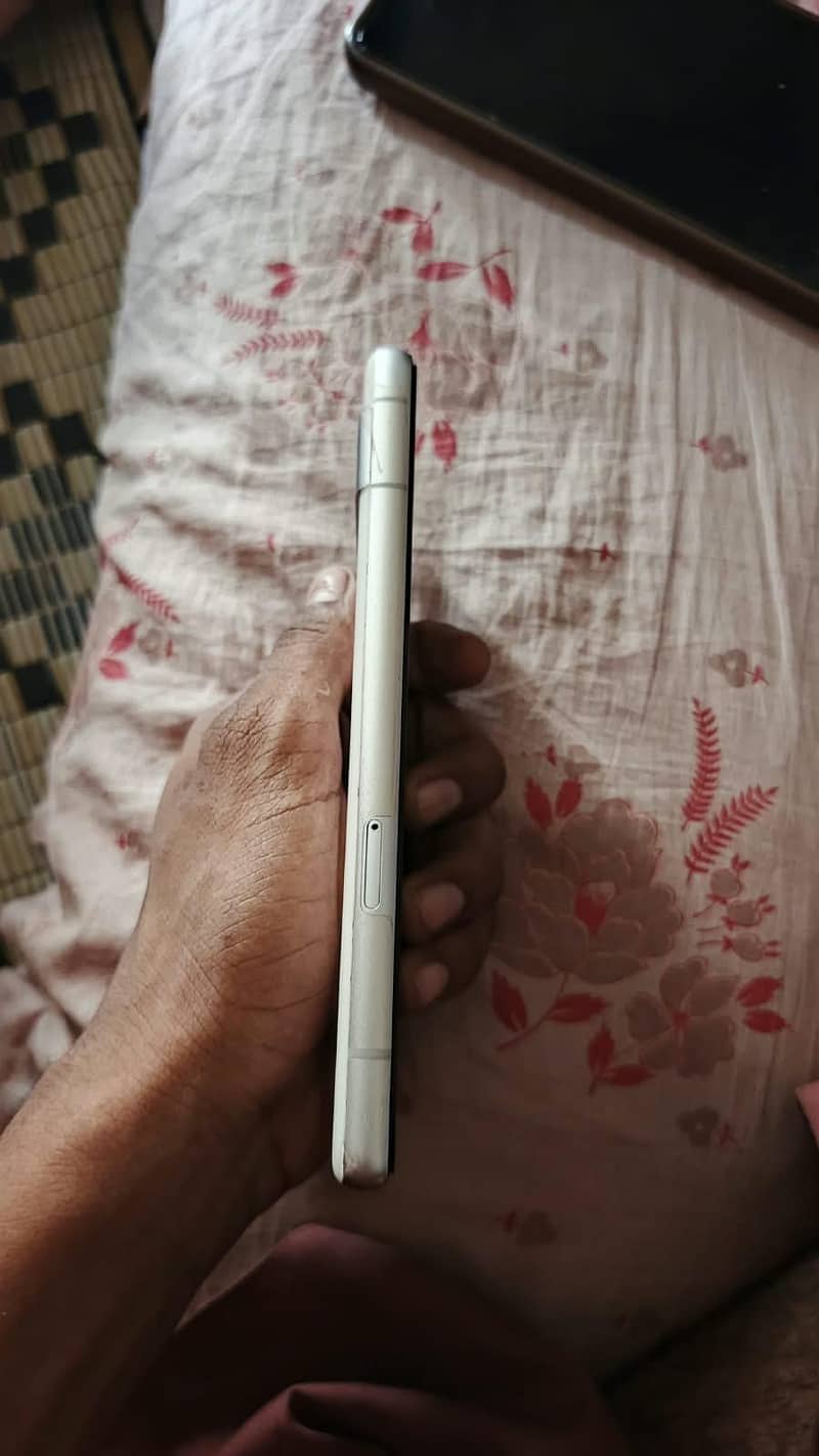 Google Pixel 7a 6