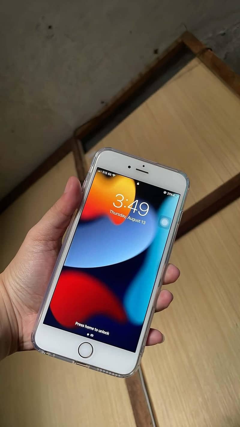 Apple iPhone 6S Plus 2