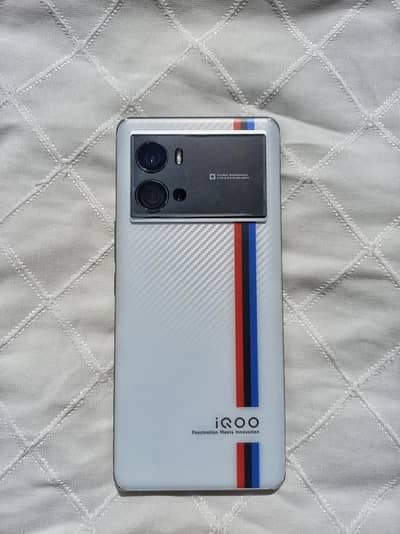 Vivo iQOO 9 pro | whatsapp | 03340431310 |