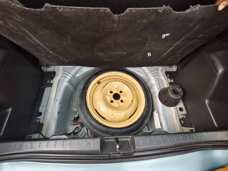 Vitz 2007/12 6