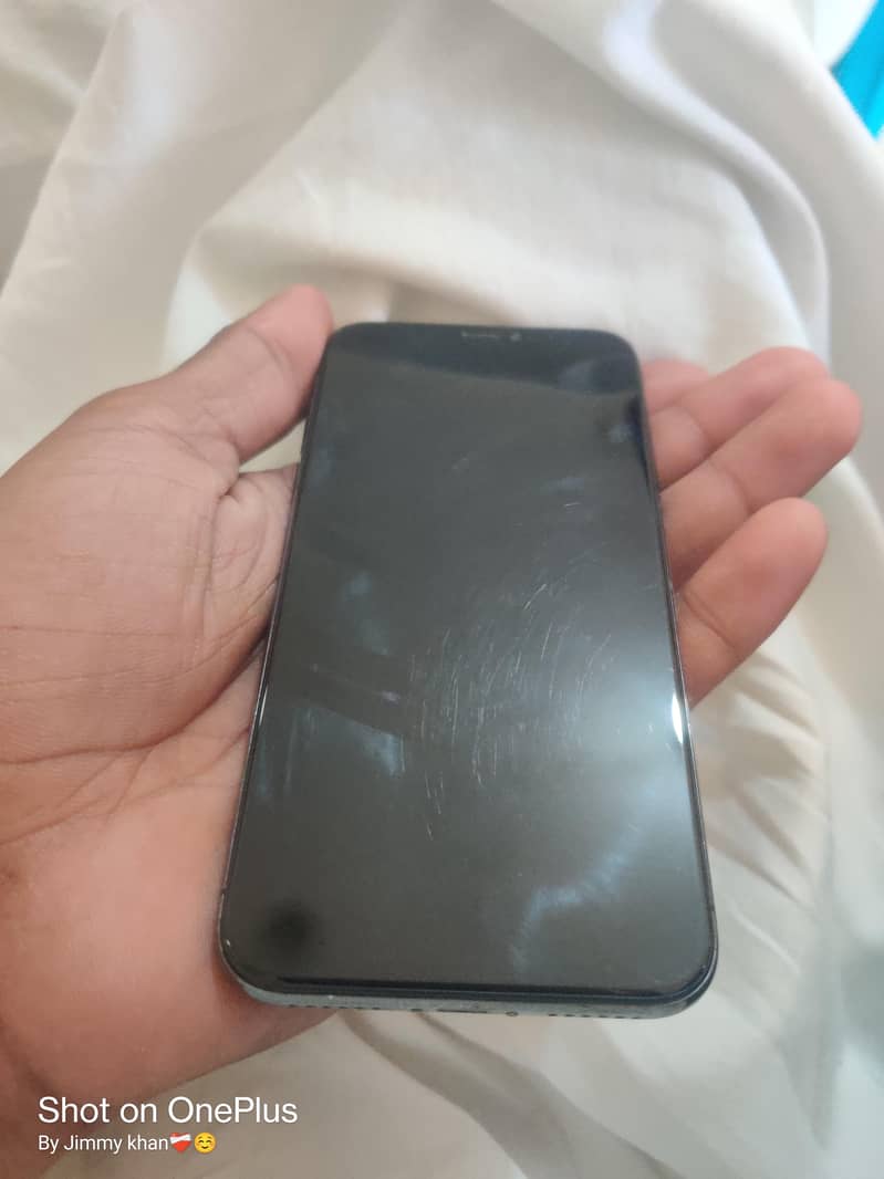 Apple iPhone X 1