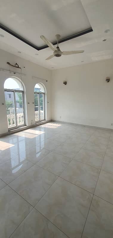 Kanal New Upper Portion Tile Floor 3 Bedroom Attach Bathroom Drawing Room Attach Bathroom Tv Lounge Kitchen Tarees required small family