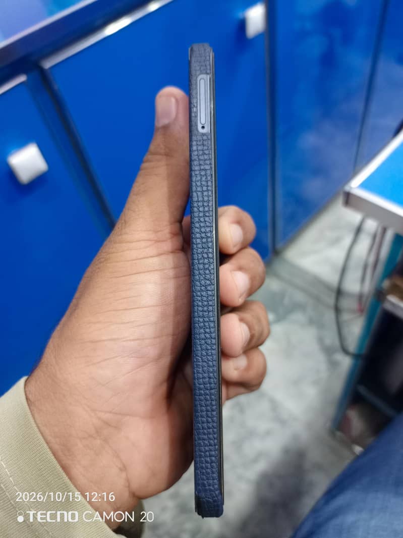 Tecno Spark Go(2) 5