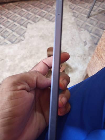 Realme Note 60