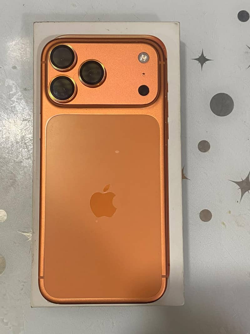 Apple iPhone 17 Pro Max 2