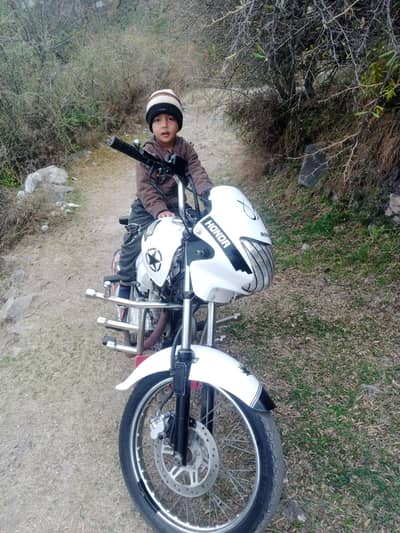 Honda Delux  2015 Model