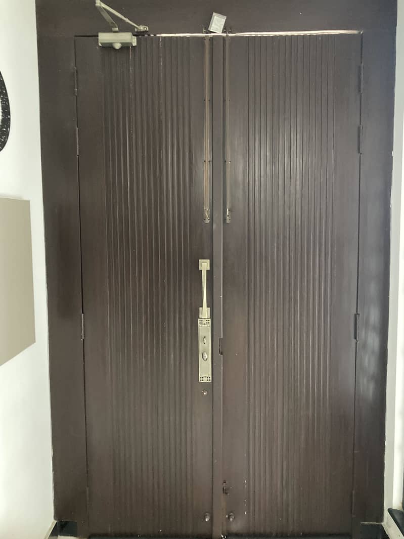 Main door 5