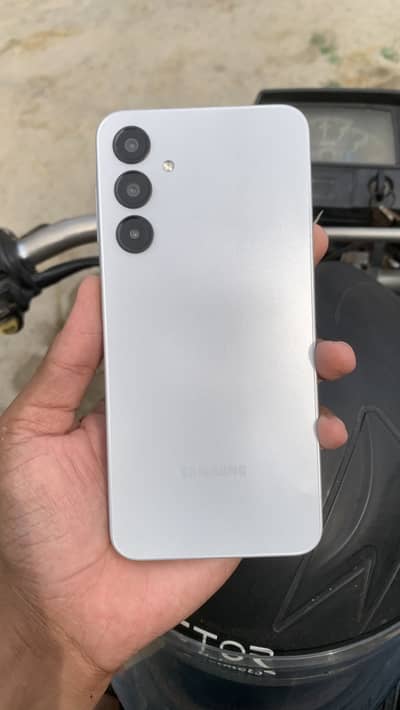 OPPO A16