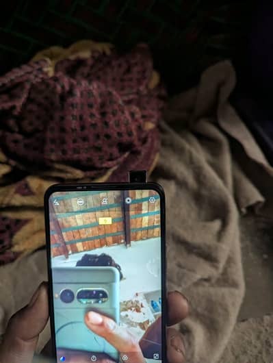 Vivo V15