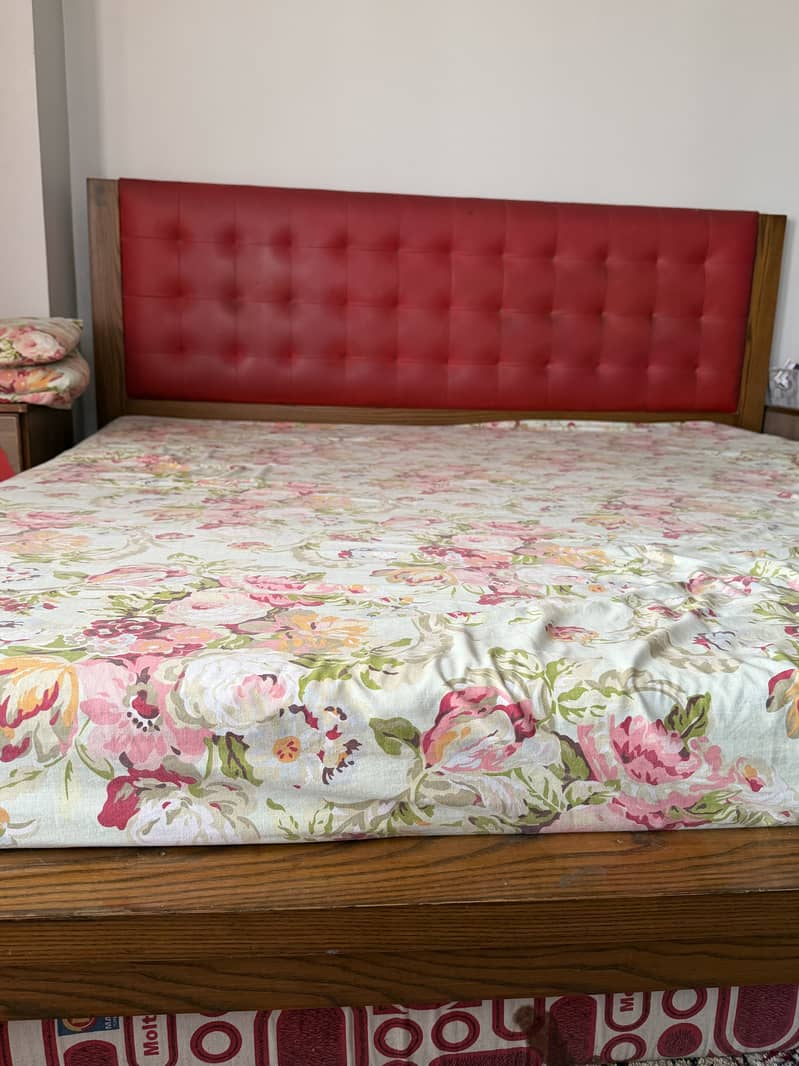 Bedroom set 0