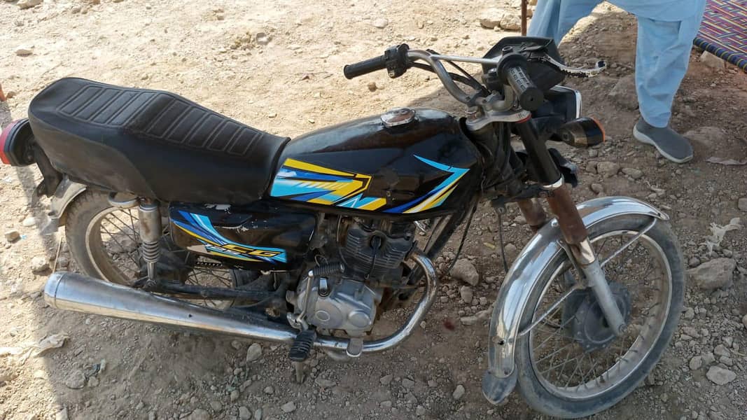 unique 125 0