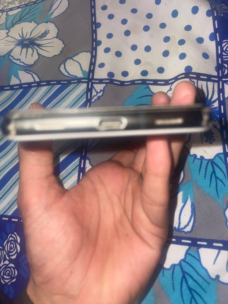 Google Pixel 6a 1