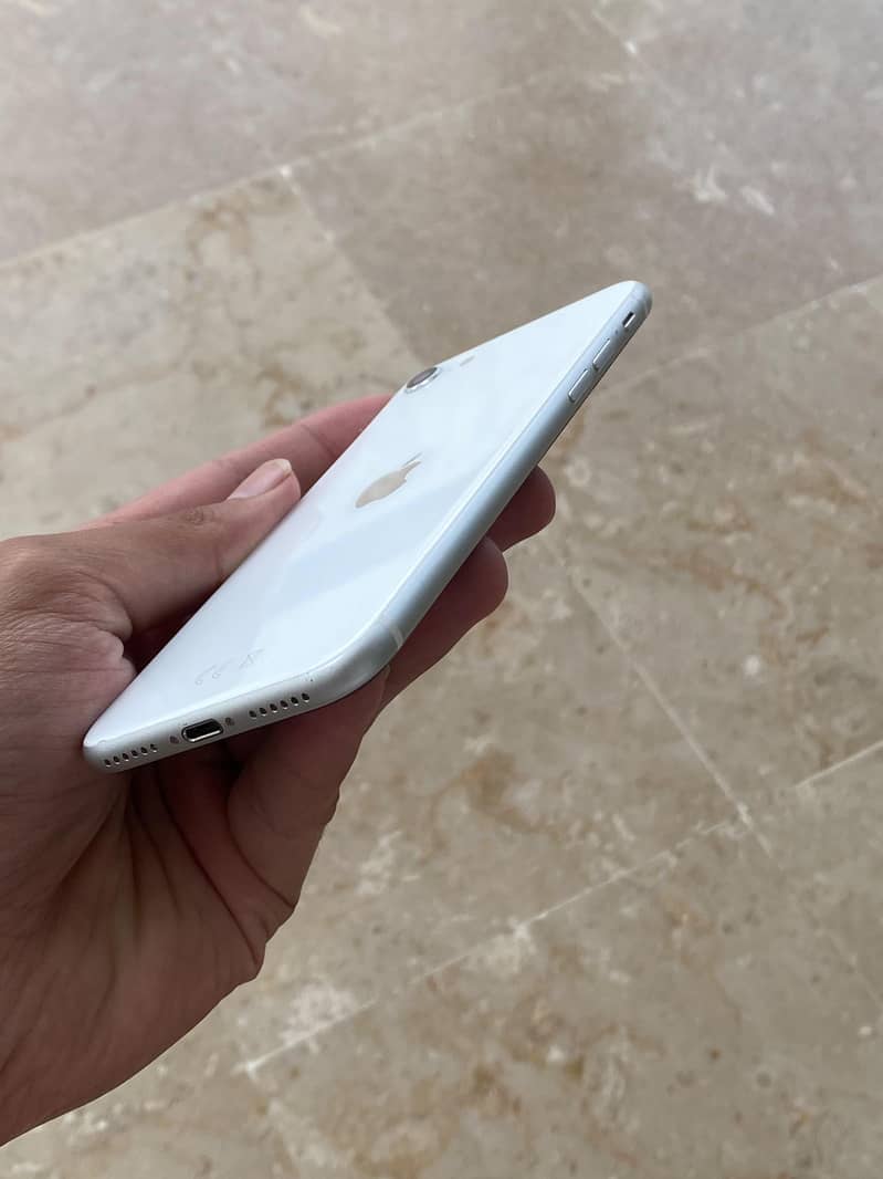 Apple iPhone SE 1