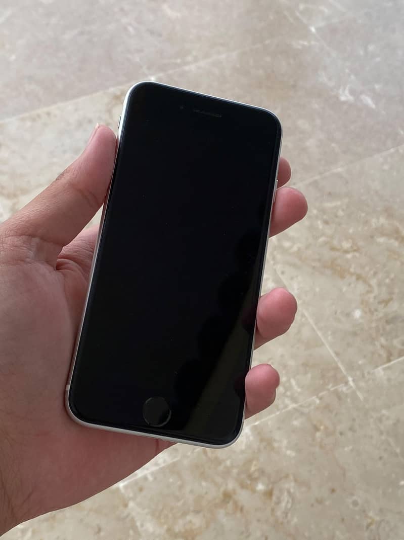 Apple iPhone SE 2
