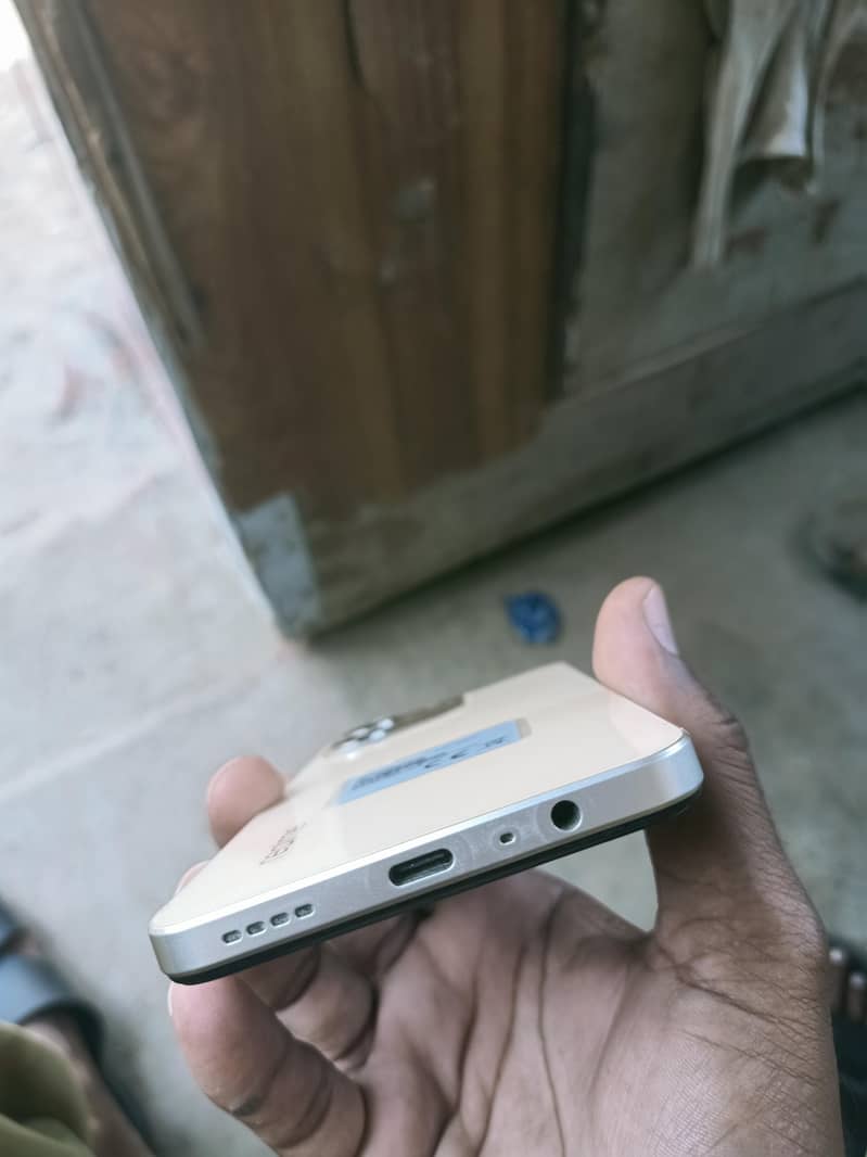Realme note 70 1