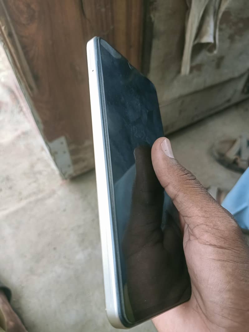 Realme note 70 4