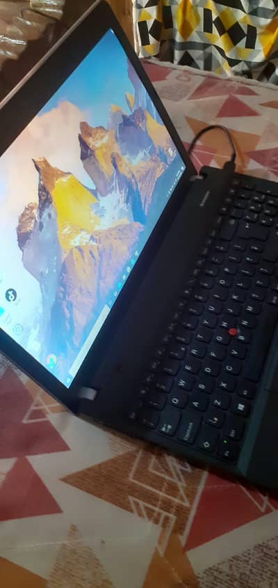 laptop sale. urgent totally original