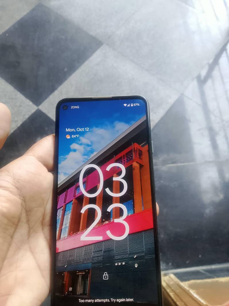Google Pixel 5a 0