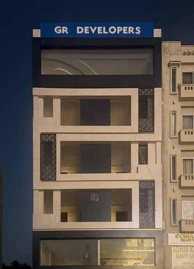Basement Commercial Shop for Sale in GR-03, Main Tulip Block