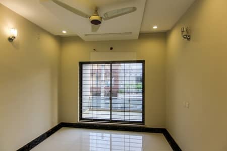 Brand New 5 Marla full house for rent available