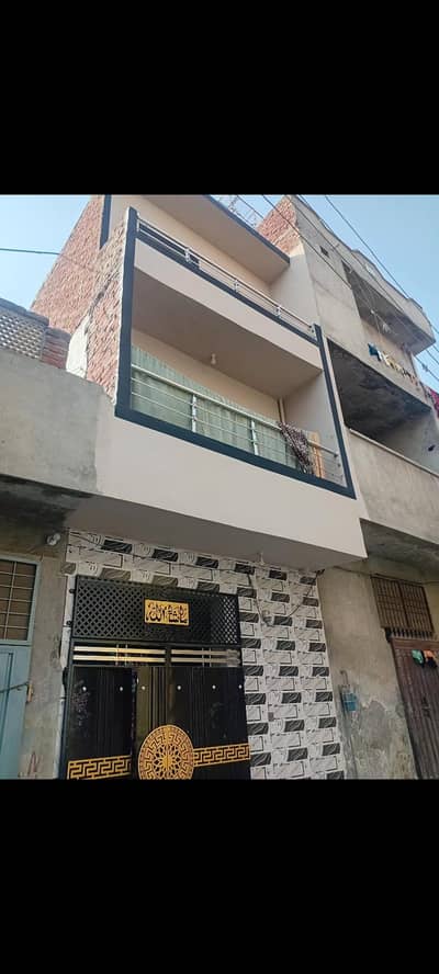 New Triple Story House for Sale