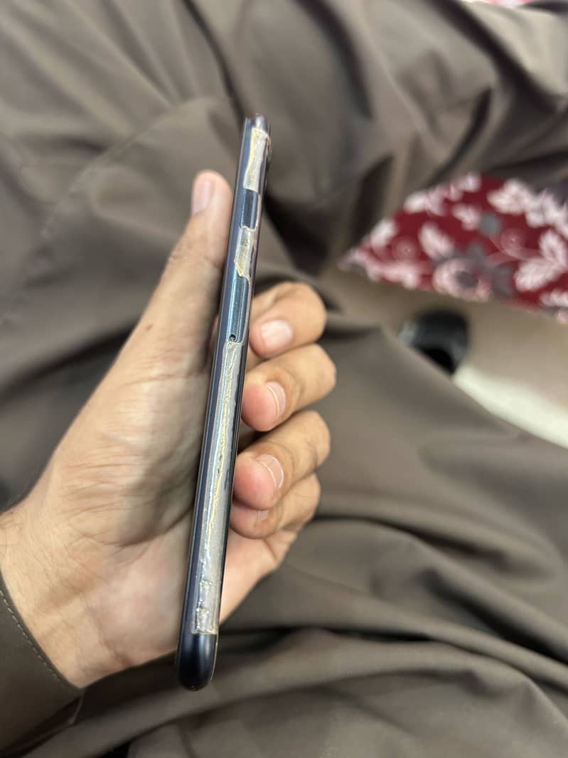 Apple iPhone SE 3