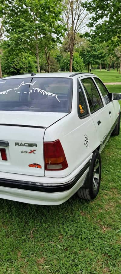 Daewoo Racer 1993