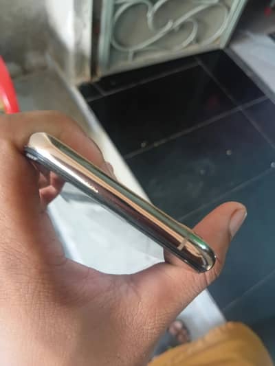 Apple iPhone XS