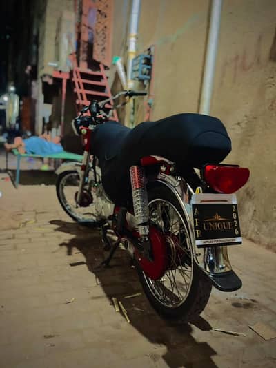 2026 model hai all vip bike hai Sara Saman available hn. Jo utara hai