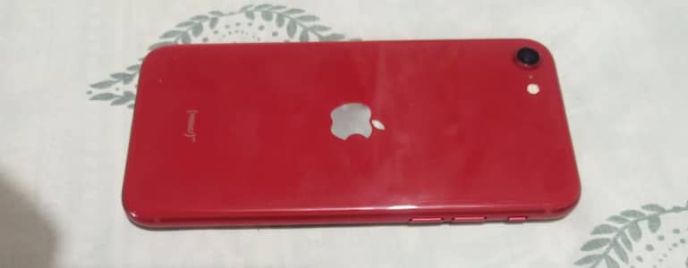 Apple iPhone SE 3 (2022)