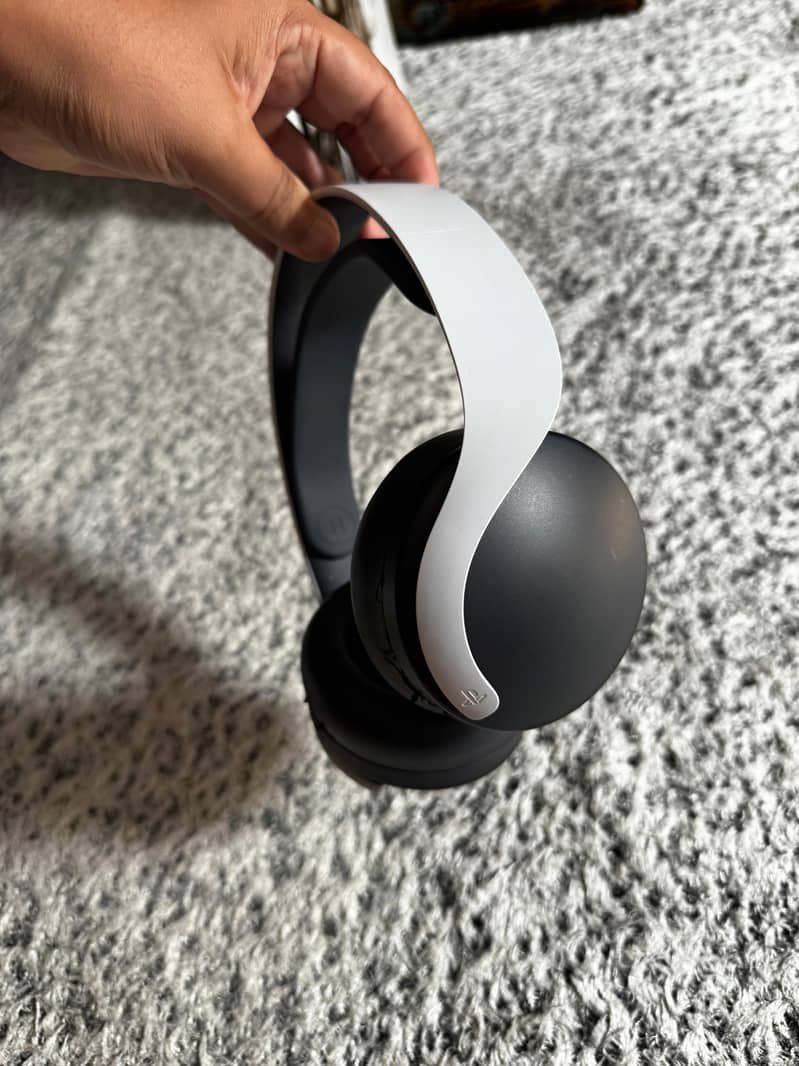 PS5 Headset 1