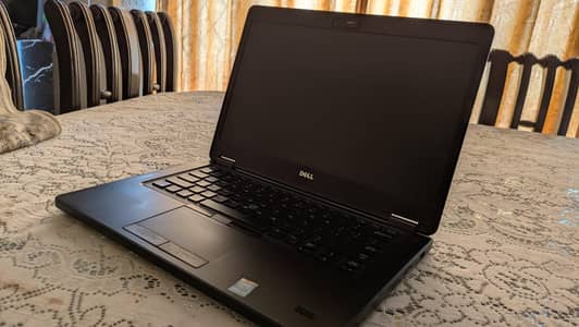 Laptop core I5 5gen 12gb ram (Dell)