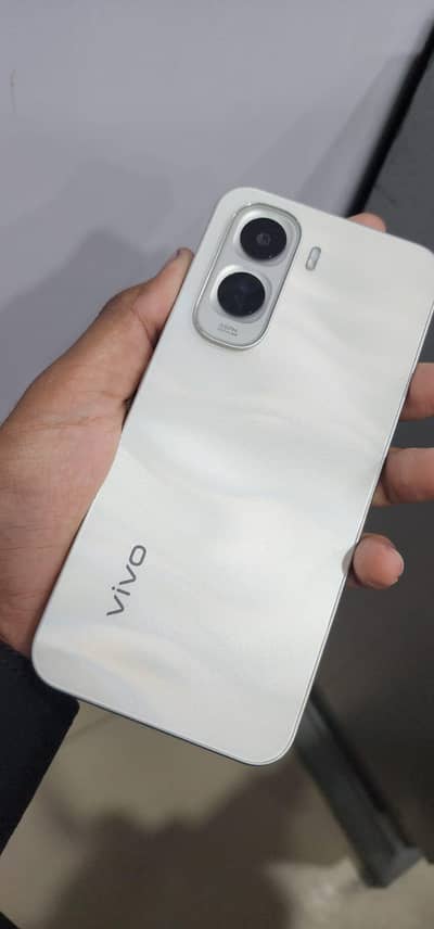 Vivo Y50